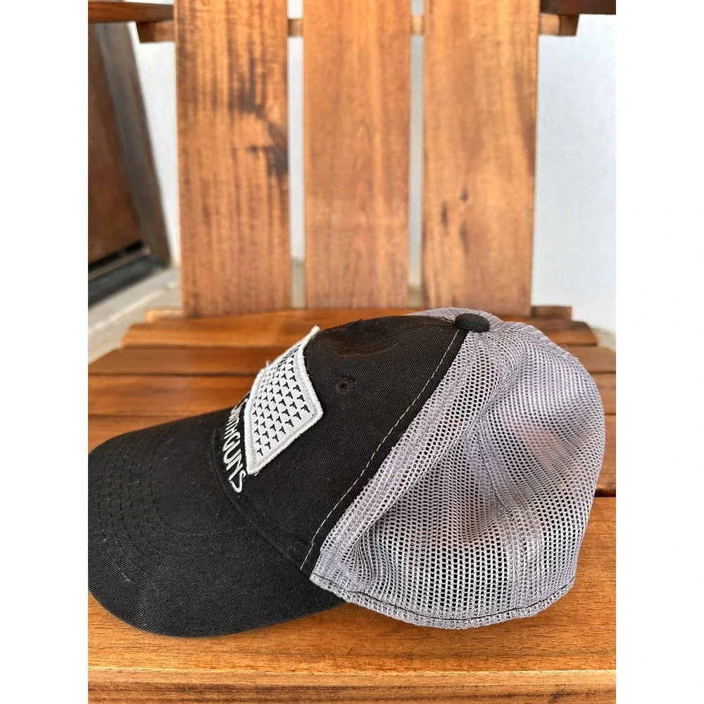 Girls Guns GWG Trucker Snap Back Hat‎ Black Gray Mesh Flag